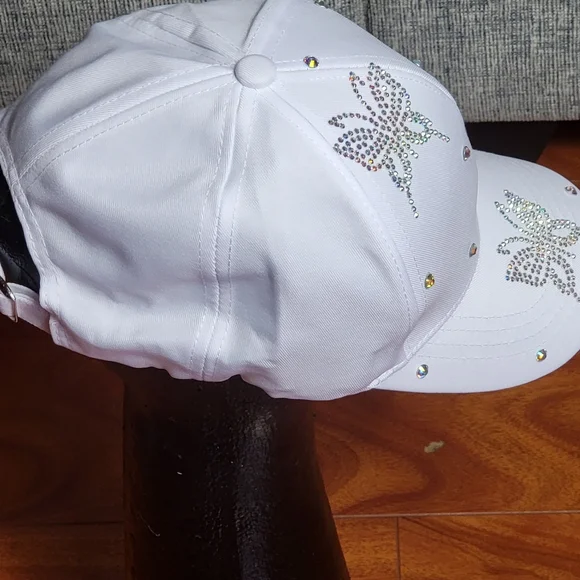 Custom Rhinestone Butterfly design - Picture 4 of 5